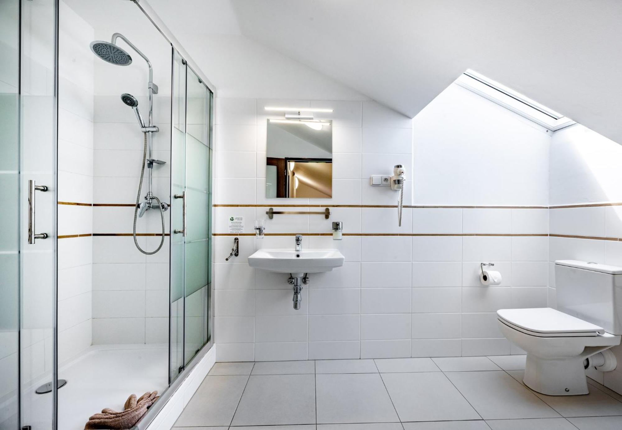 Hotel Svycarsky Dum Sneznik Quarto foto