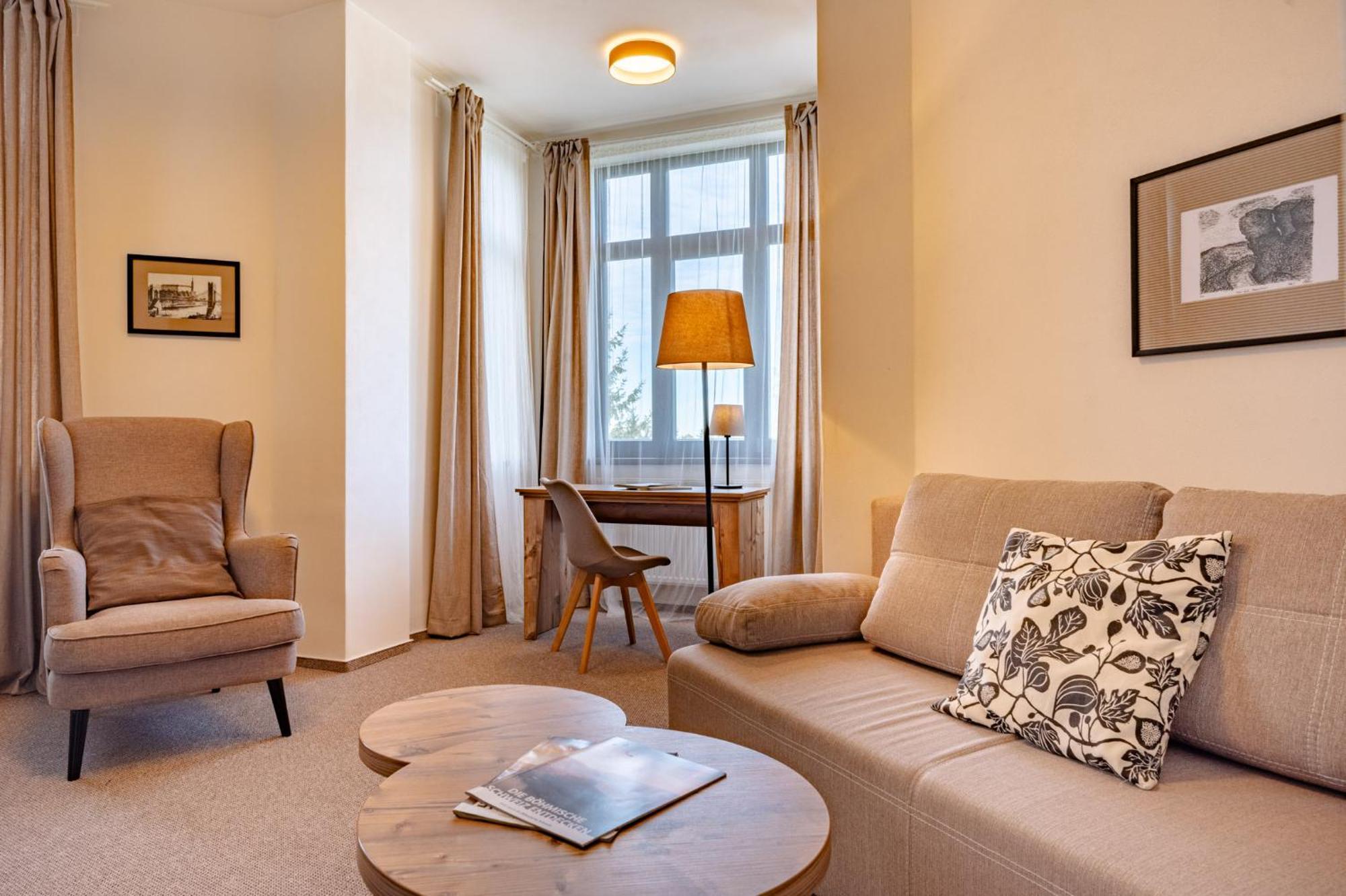 Hotel Svycarsky Dum Sneznik Quarto foto