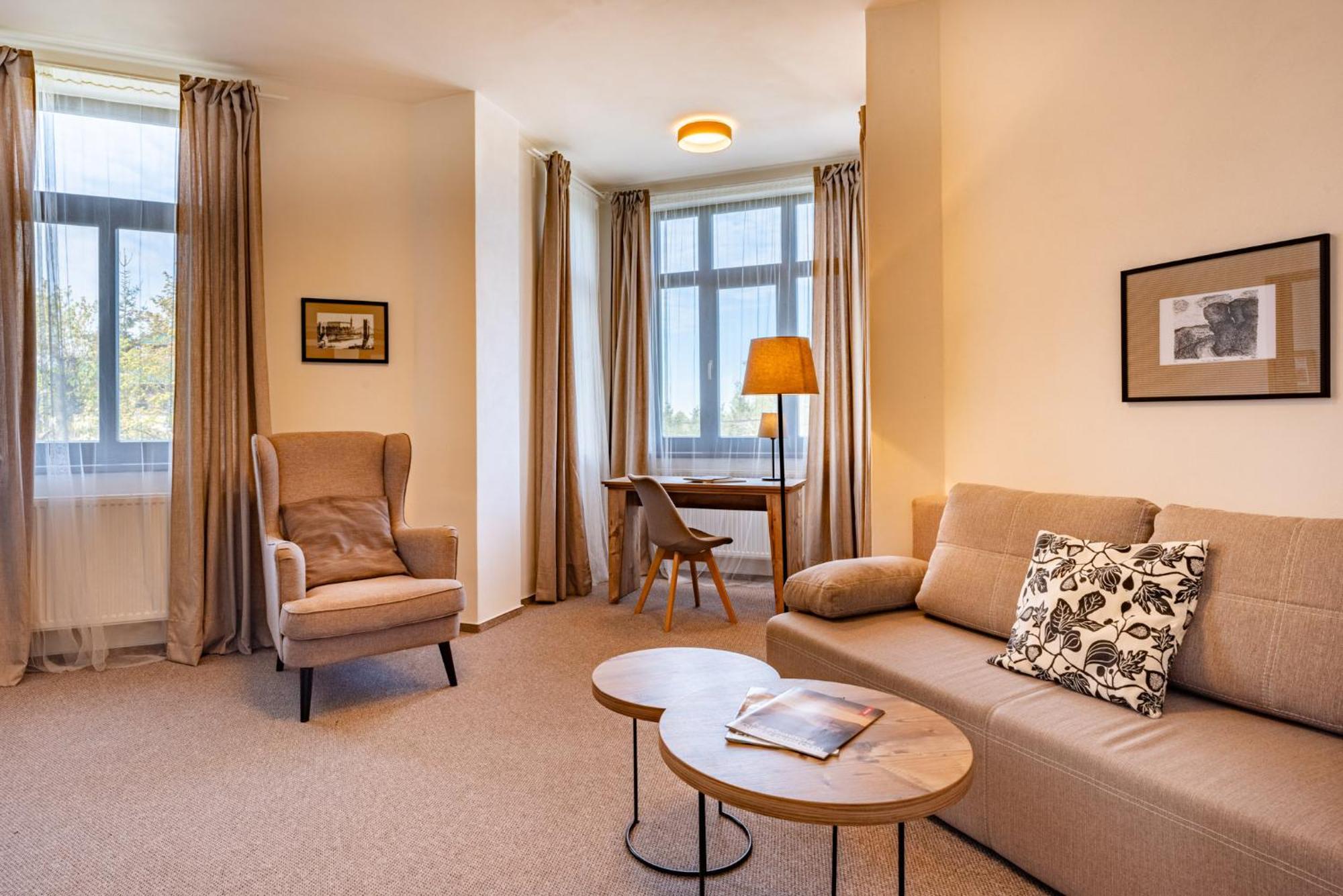 Hotel Svycarsky Dum Sneznik Quarto foto